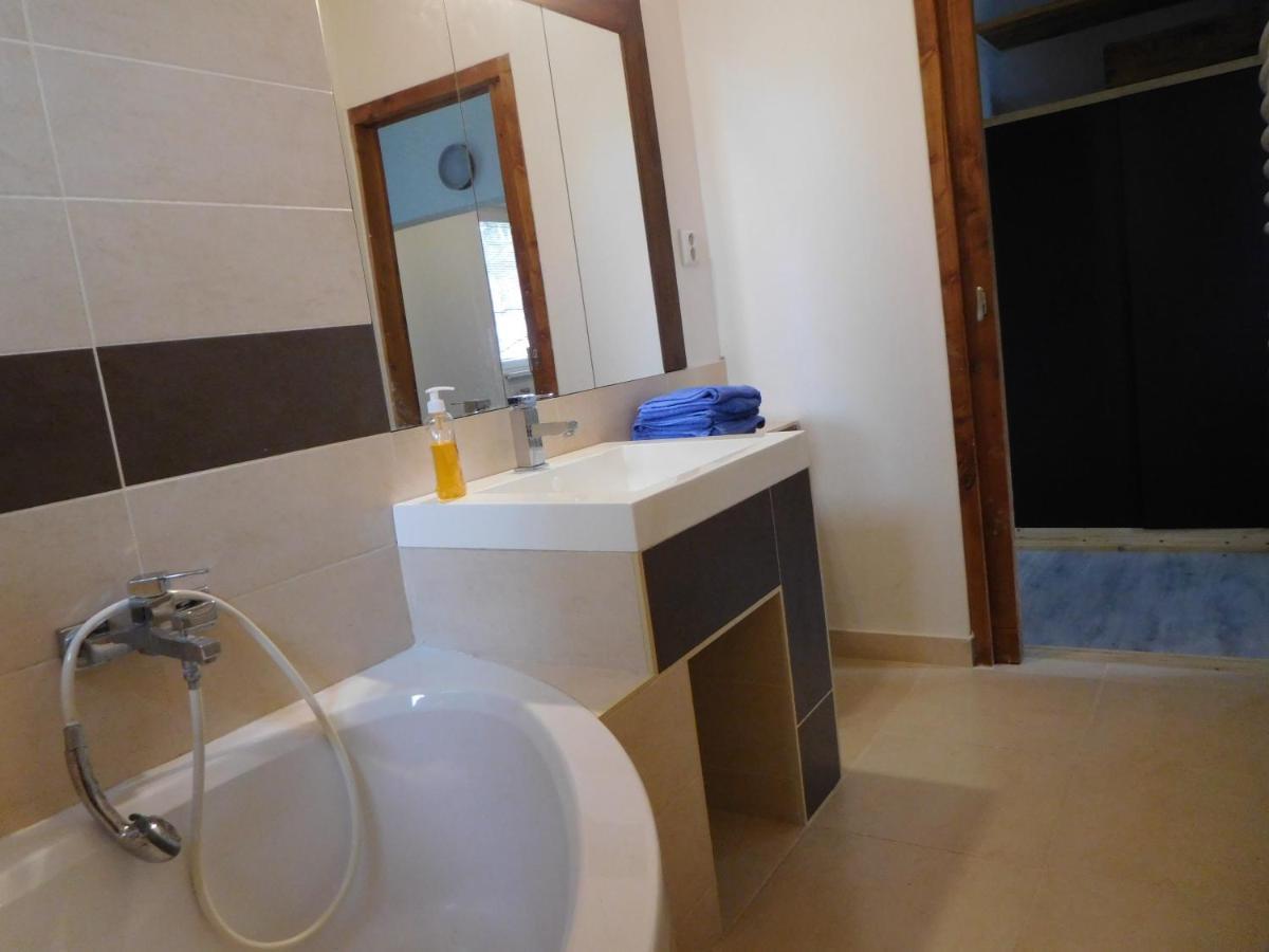 Apartman Hf Liberec Eksteriør bilde